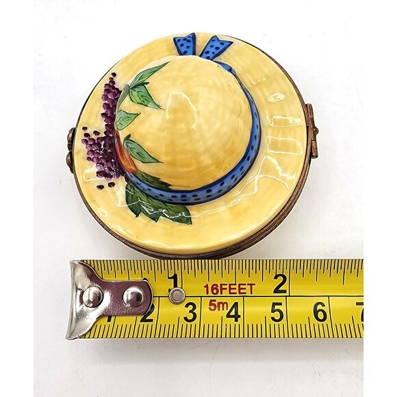 LIMOGES FRANCE PEINT MAIN MARQUE DEPOSEE 'STRAW HAT' TRINKET BOX- SIGNED GIFT - Picture 5 of 9